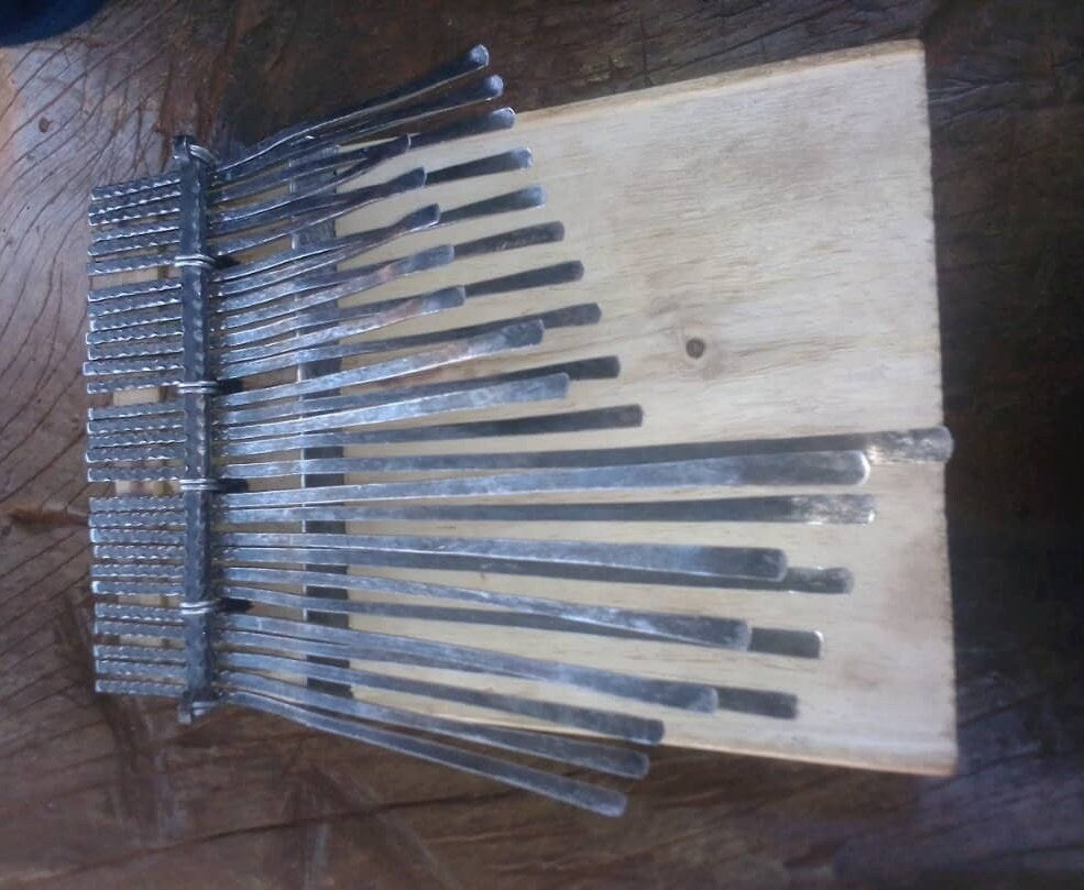 African kalimba mbira, rustic matepe in G, James Kamwaza , african mbira, thumb piano, finger piano, made to order