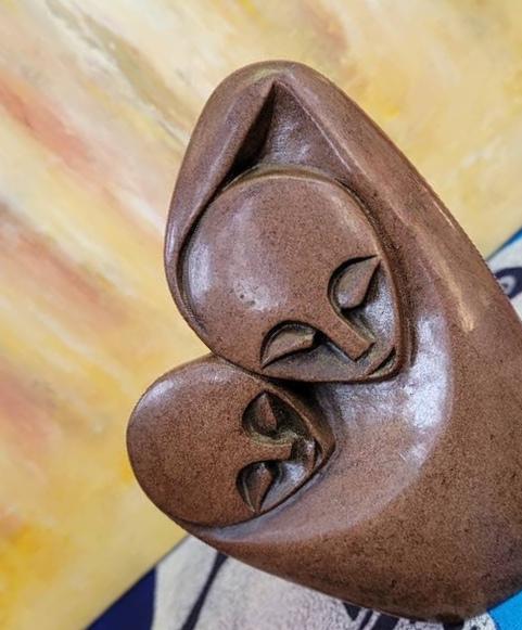 Shona stone sculpture - handmade gift, serpentine Statue, Home Decor Statues, African Stone Statues, Stone Sculpture Statue