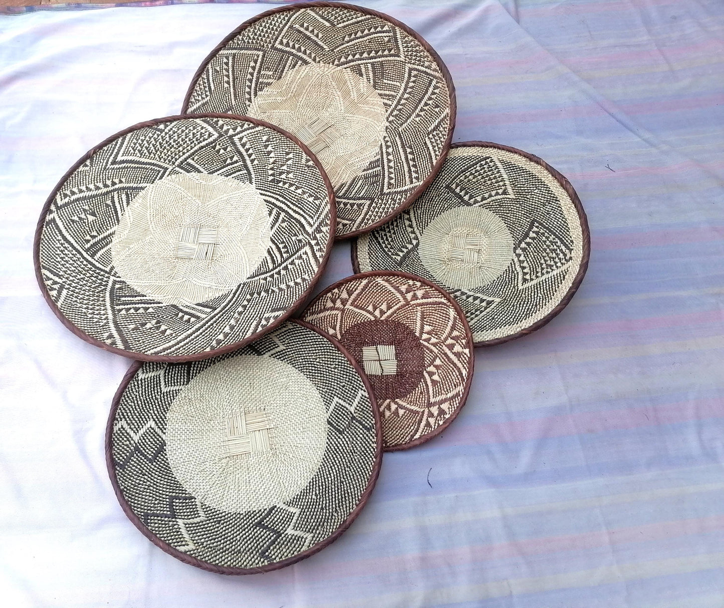 5 BINGA BASKET SET,  Coastal décor, boho style , wall basket set,  wall hanging decor , african  wall decor,  African Tonga baskets
