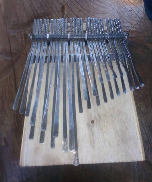 African kalimba mbira, rustic matepe in G, James Kamwaza , african mbira, thumb piano, finger piano, made to order