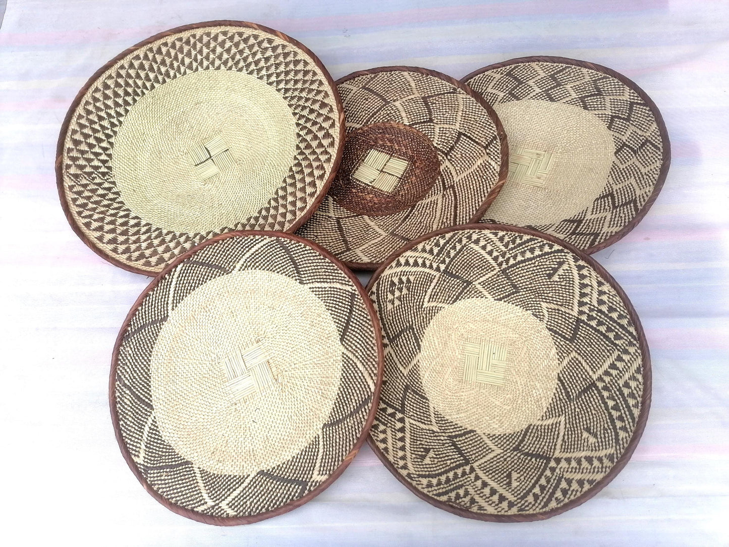 5 BINGA BASKET SET,  Coastal décor, boho style , wall basket set,  wall hanging decor , african  wall decor,  African Tonga baskets