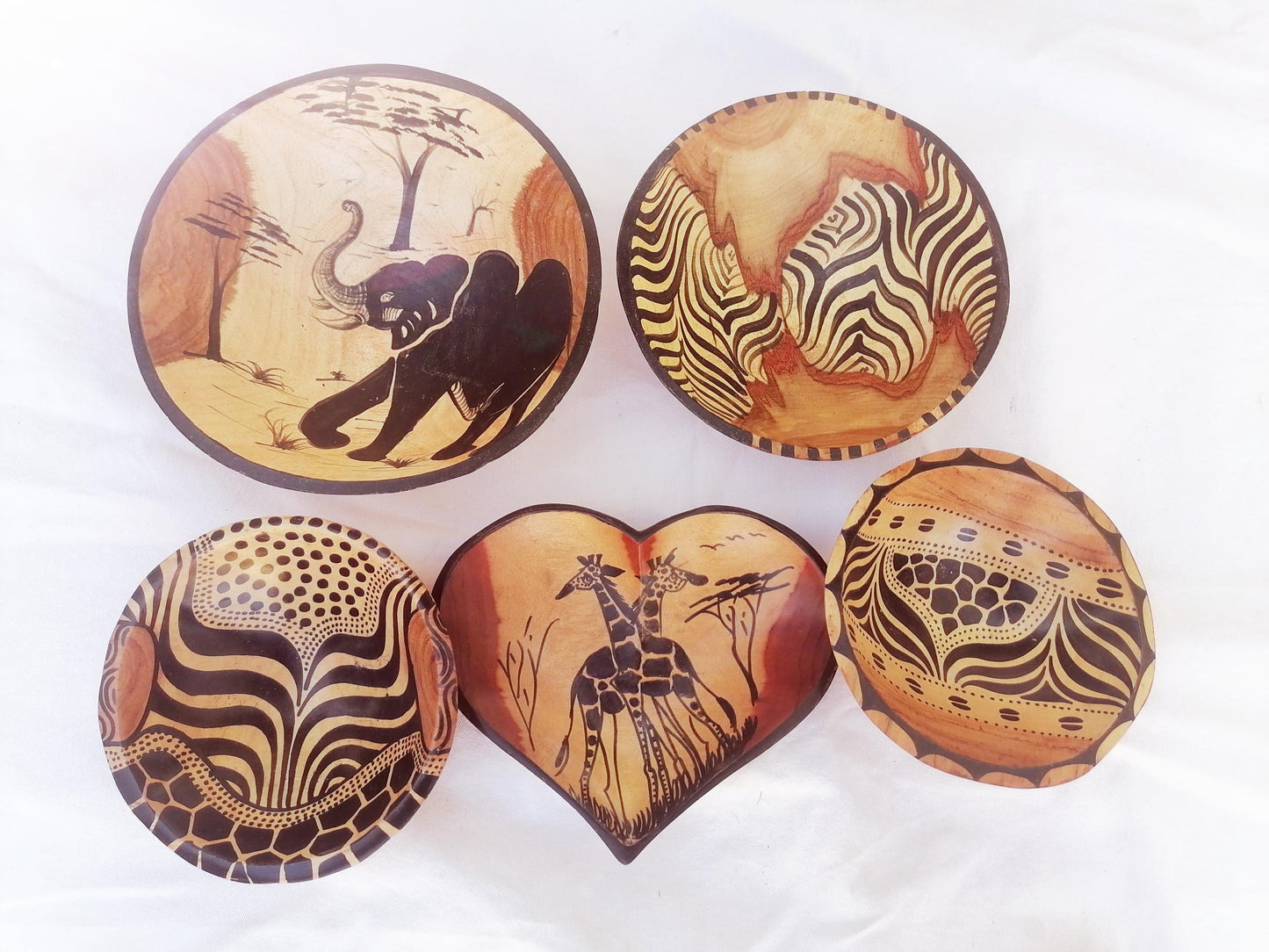 Handmade wooden bowl, decorative bowls, African artwork, geometric design, handpainted wildlife